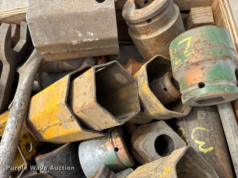 image for item DV4029 Truck parts