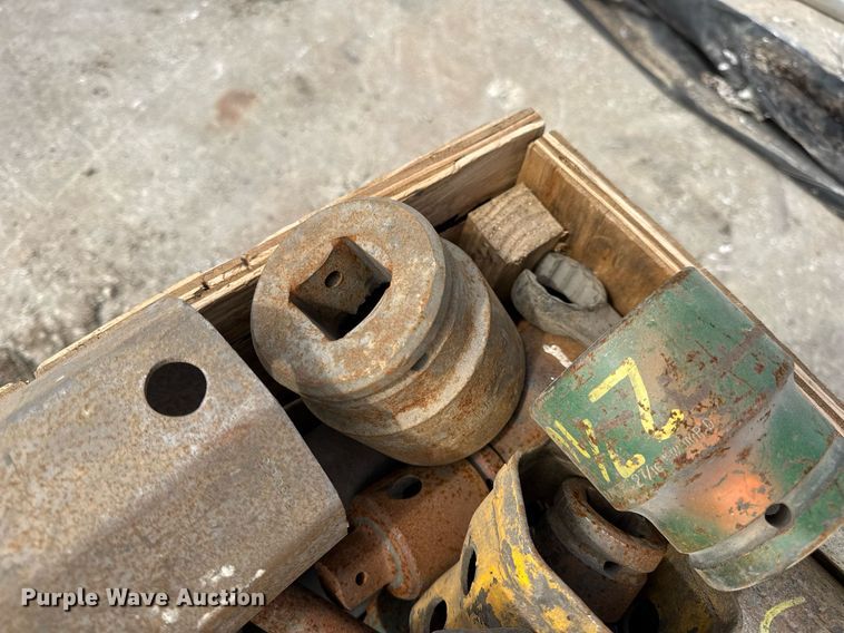 image for item DV4029 Truck parts