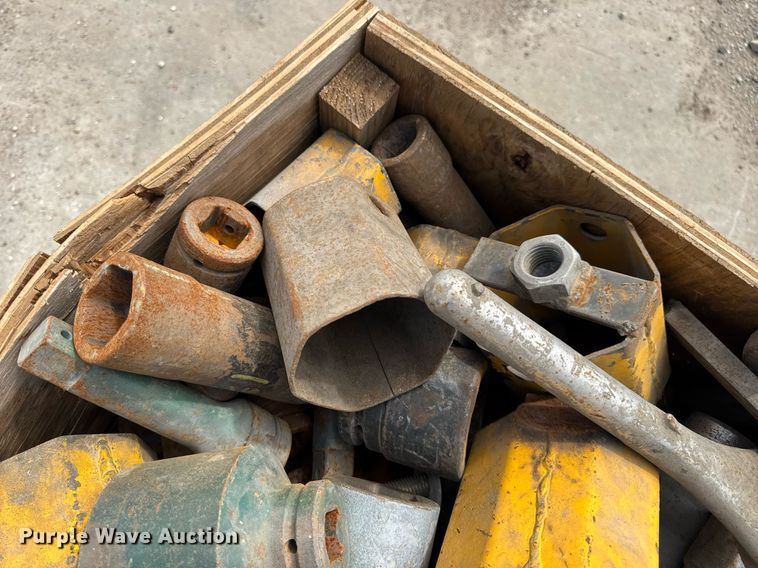 image for item DV4029 Truck parts