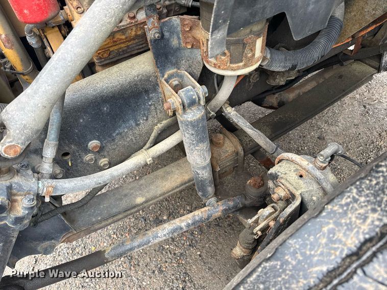 image for item DW1949 2006 Ford F750 Super Duty truck cab and chassis