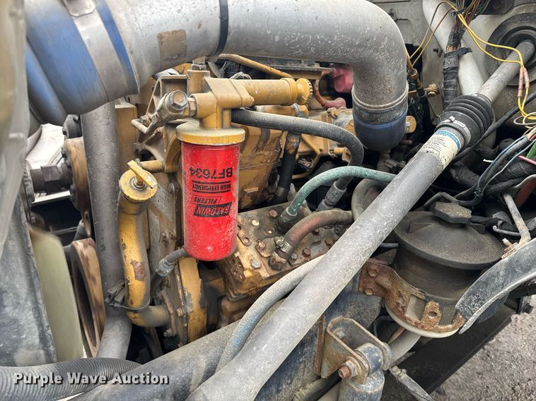 image for item DW1949 2006 Ford F750 Super Duty truck cab and chassis