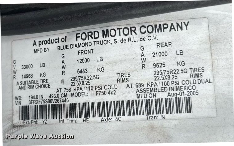 image for item DW1949 2006 Ford F750 Super Duty truck cab and chassis