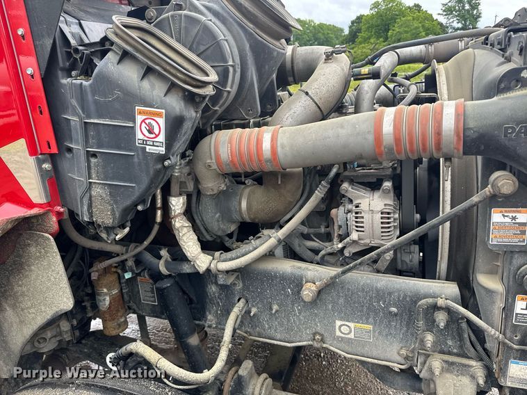 image for item DW1950 2017 Kenworth T370 truck cab and chassis