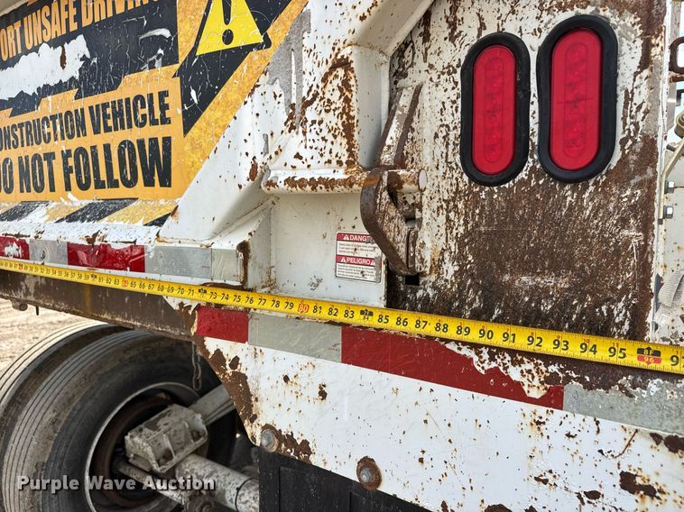 image for item DX8962 2015 Clement Rockstar Plus end dump trailer