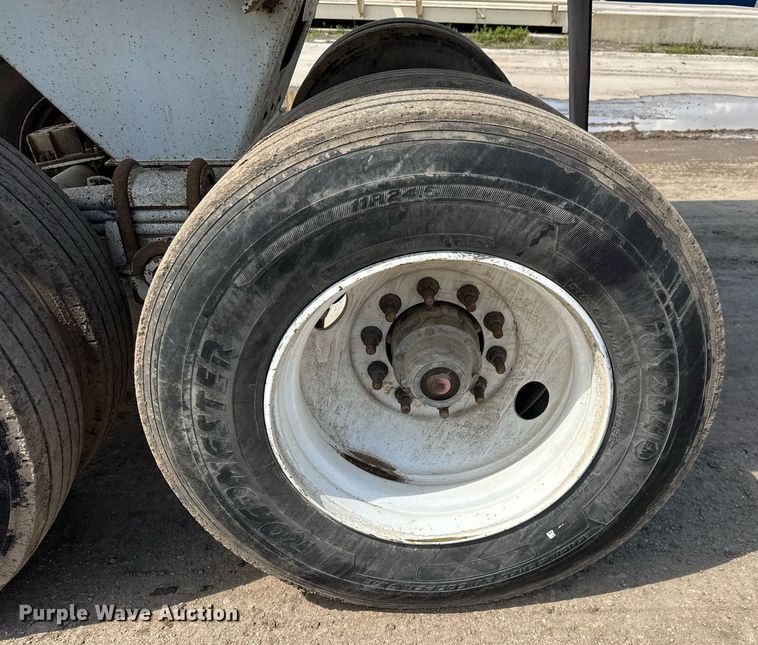 image for item DX8962 2015 Clement Rockstar Plus end dump trailer