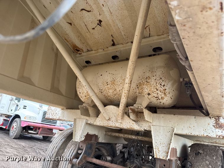 image for item DX8964 2005 CPS SBD240 bottom dump trailer