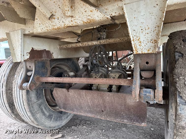 image for item DX8964 2005 CPS SBD240 bottom dump trailer