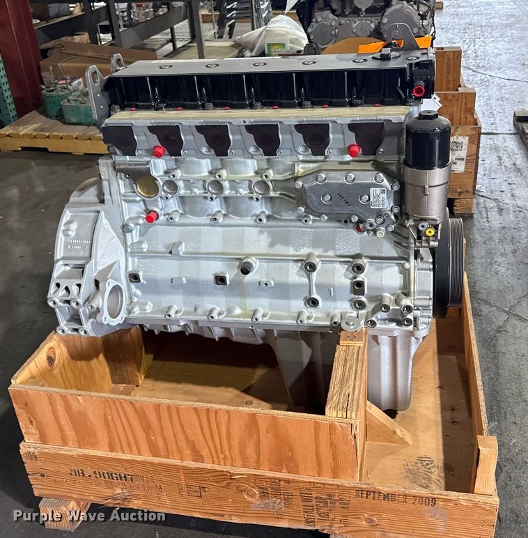 image for item DZ4133 Mercedes Benz  MBE 906 engine