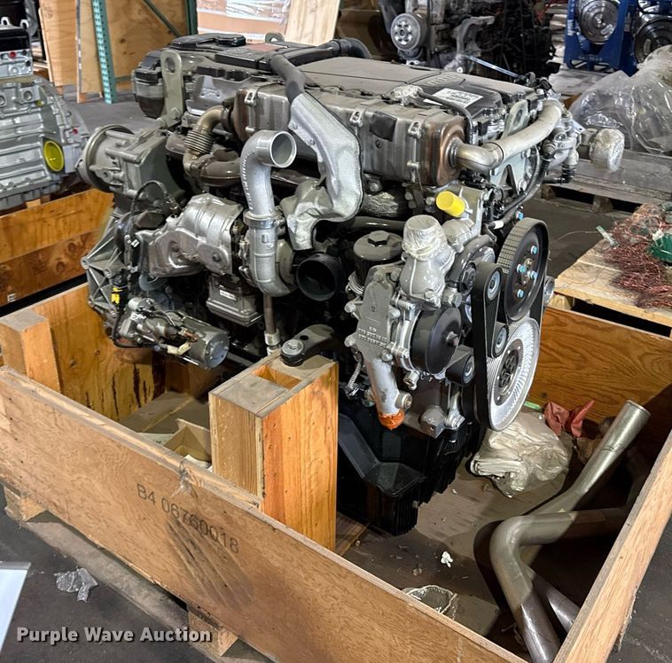 image for item DZ4134 Mercedes Benz  MBE 936LA engine