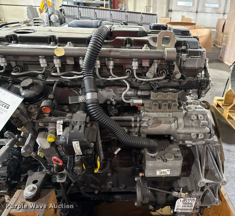 image for item DZ4134 Mercedes Benz  MBE 936LA engine