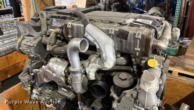 image for item DZ4134 Mercedes Benz  MBE 936LA engine