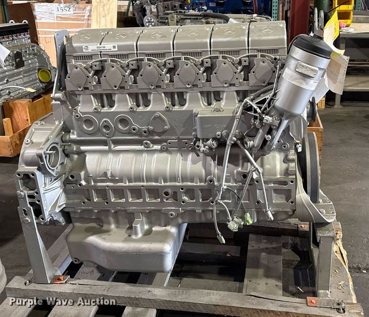 image for item DZ4135 Mercedes Benz  MBE 4000 engine