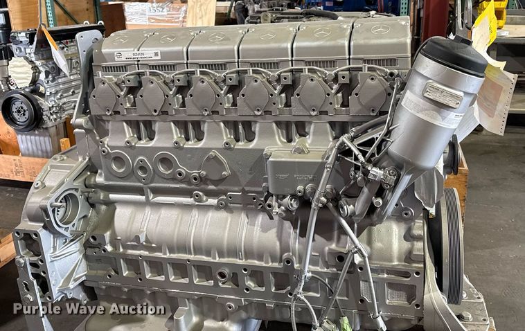 image for item DZ4135 Mercedes Benz  MBE 4000 engine