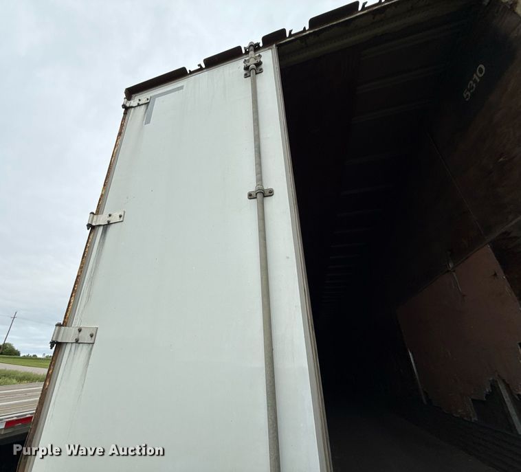 image for item DZ4140 1997 Trailmobile dry van trailer