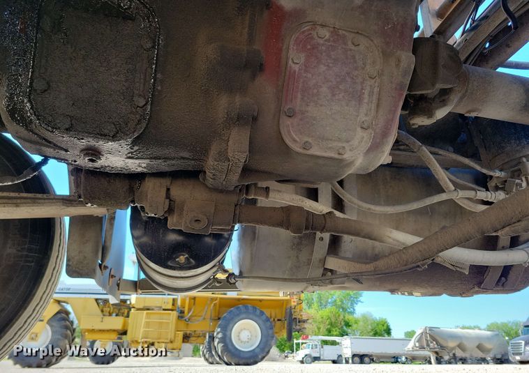 image for item EA2446 1997 Mack CH613 semi truck