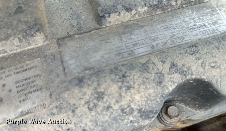 image for item EB2539 2000 Mack CL713 semi truck