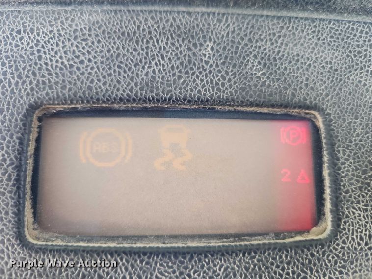 image for item EB8069 2012 Peterbilt 365 ready mix truck