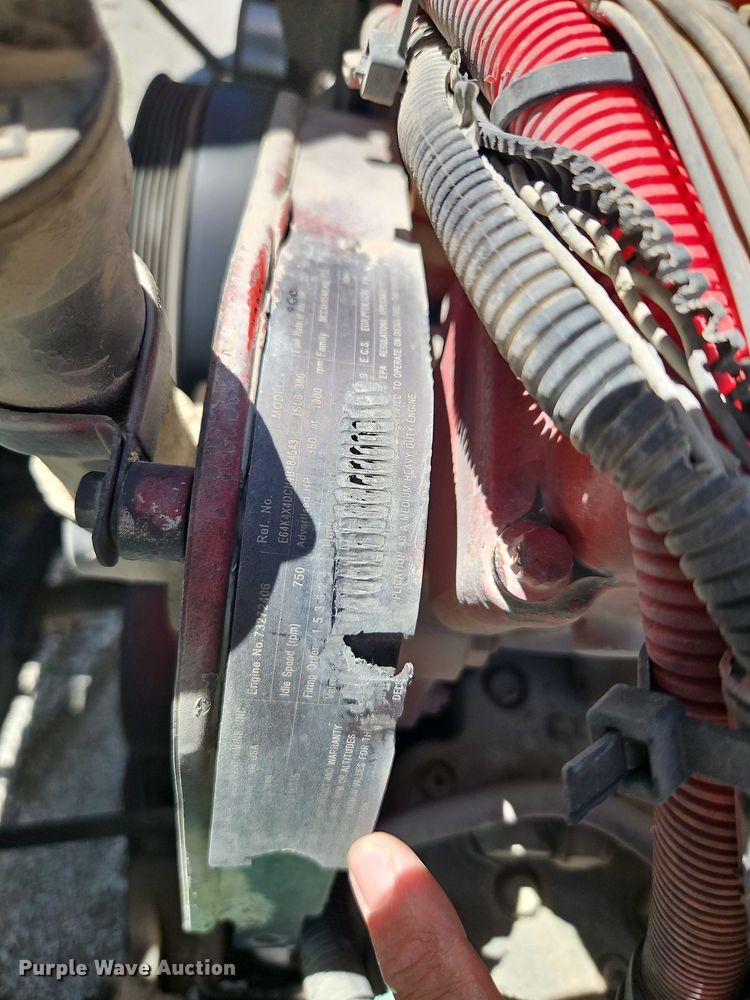 image for item EB8069 2012 Peterbilt 365 ready mix truck