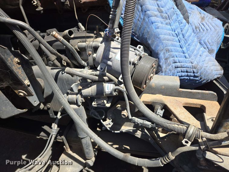 image for item EC0979 2012 International 4300  box truck