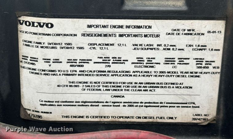 image for item EC3539 2006 Volvo VNL semi truck