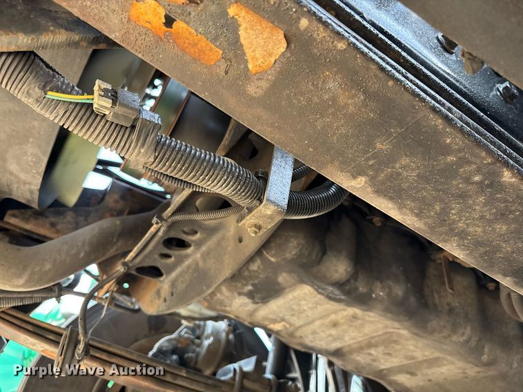 image for item EC3581 2020 International LT625 semi truck