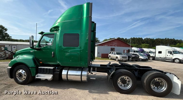 image for item EC3582 2020 International LT625 semi truck