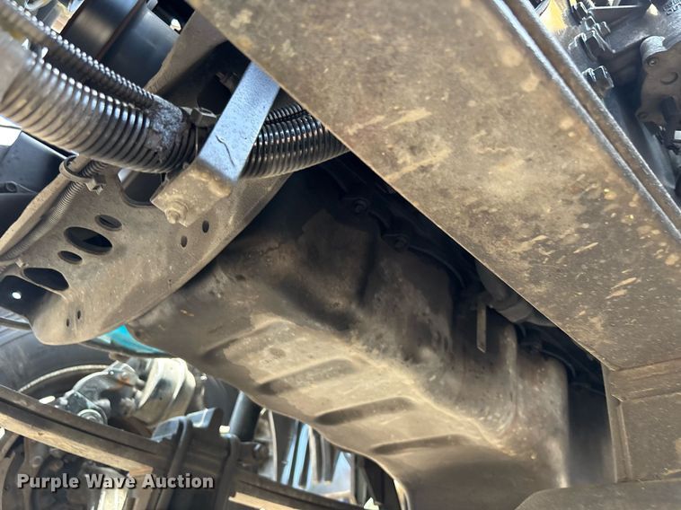 image for item EC3590 2020 International LT625 semi truck