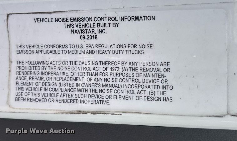 image for item EC3591 2019 International LT625 semi truck