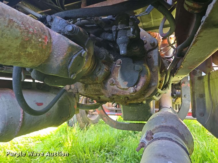 image for item EC4191 1990 Peterbilt semi truck