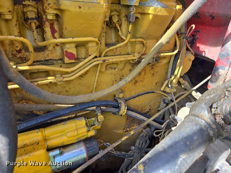 image for item EC4191 1990 Peterbilt semi truck