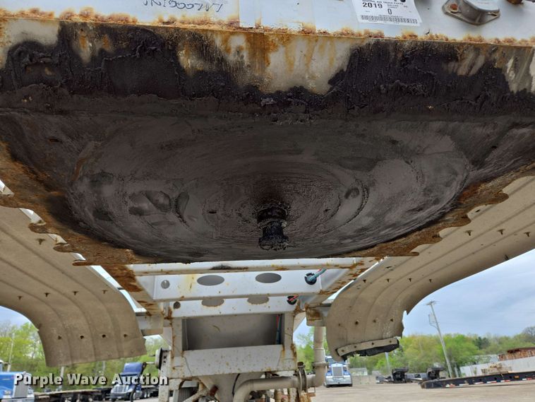 image for item EC4203 2019 Gallegos pneumatic dry bulk trailer