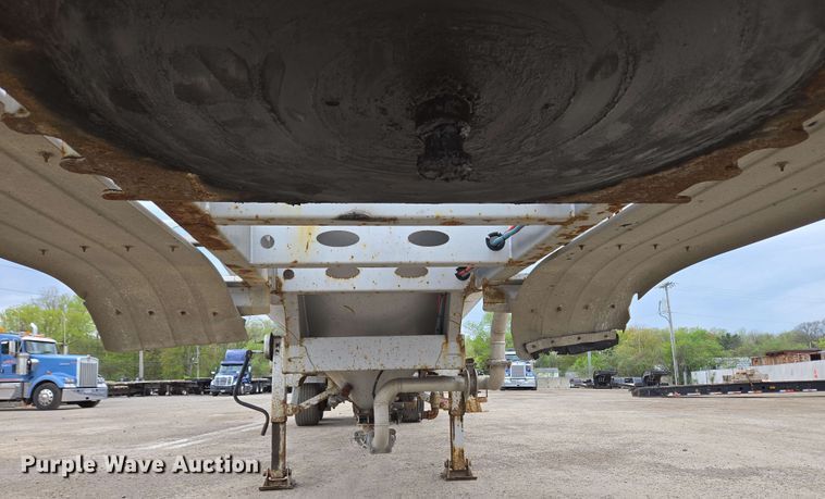 image for item EC4203 2019 Gallegos pneumatic dry bulk trailer