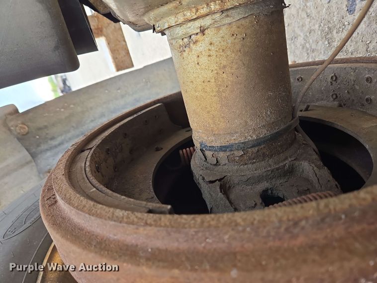 image for item EC4203 2019 Gallegos pneumatic dry bulk trailer