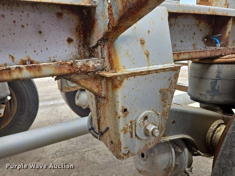 image for item EC4203 2019 Gallegos pneumatic dry bulk trailer