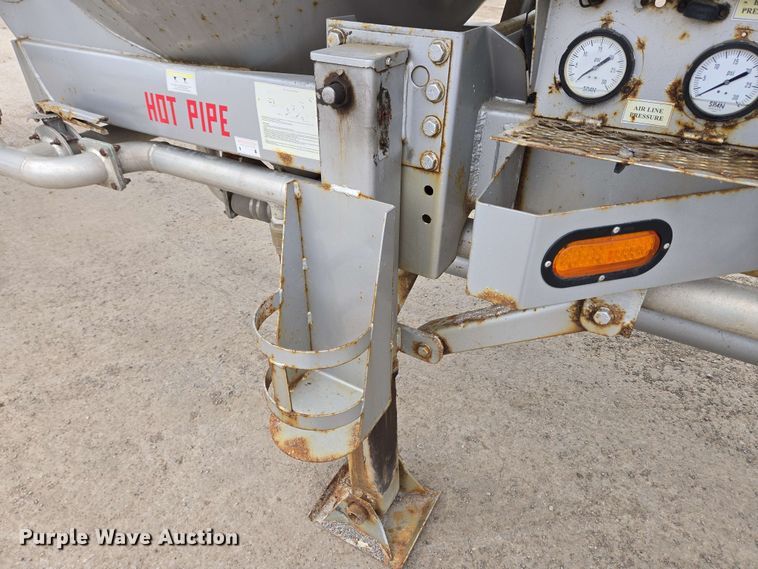 image for item EC4203 2019 Gallegos pneumatic dry bulk trailer