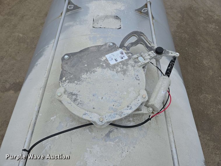 image for item EC4203 2019 Gallegos pneumatic dry bulk trailer