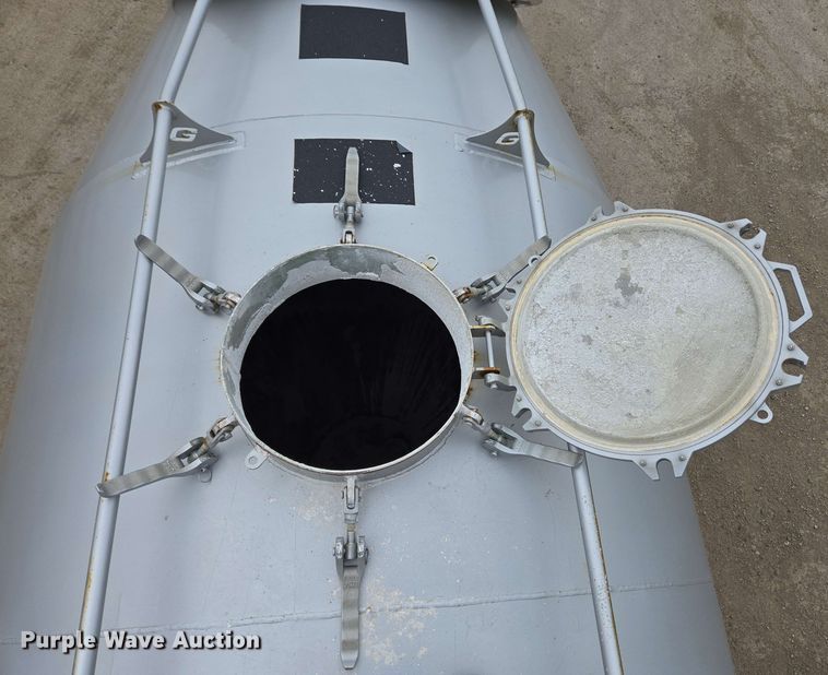 image for item EC4203 2019 Gallegos pneumatic dry bulk trailer