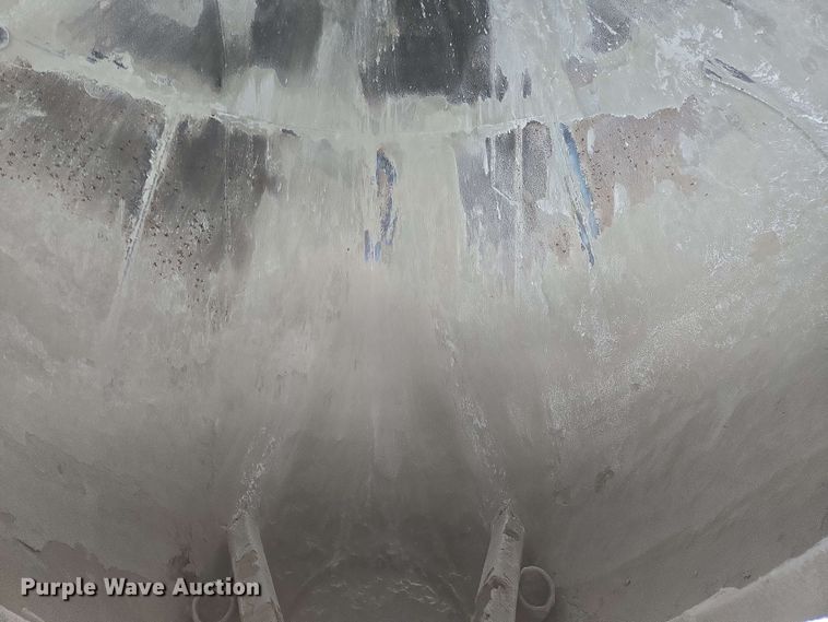 image for item EC4203 2019 Gallegos pneumatic dry bulk trailer