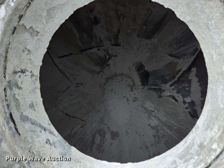 image for item EC4203 2019 Gallegos pneumatic dry bulk trailer