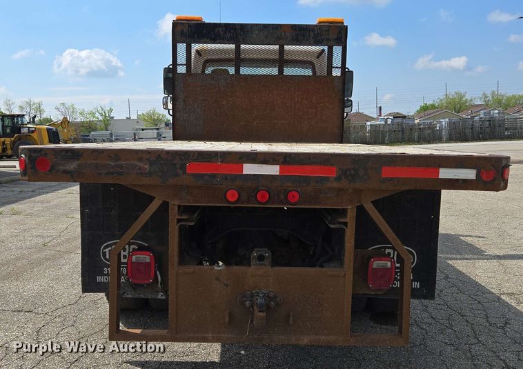 image for item EC4223 2011 Freightliner M2 flatbed truck