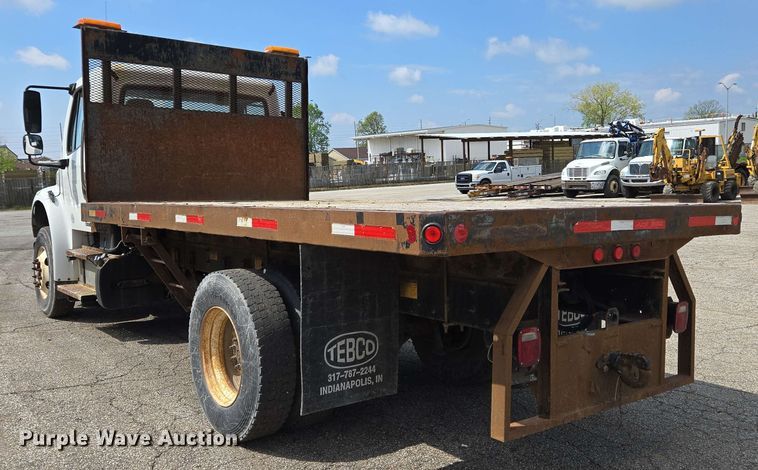 image for item EC4223 2011 Freightliner M2 flatbed truck