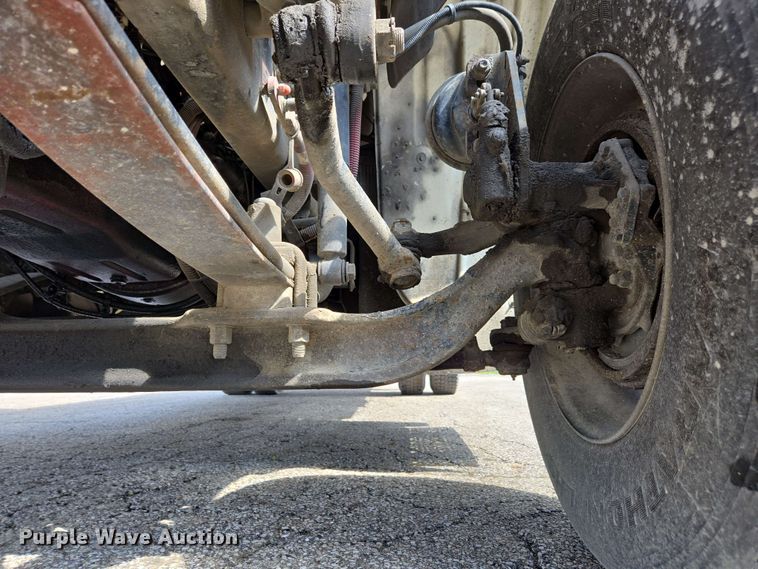 image for item EC4223 2011 Freightliner M2 flatbed truck