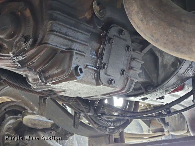 image for item EC4223 2011 Freightliner M2 flatbed truck