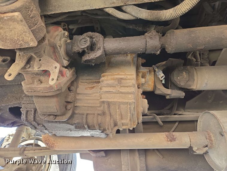 image for item EC4224 2002 Freightliner FL60 flatbed truck