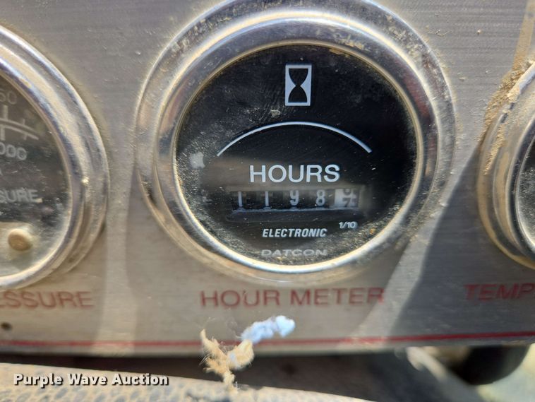 image for item EC4224 2002 Freightliner FL60 flatbed truck