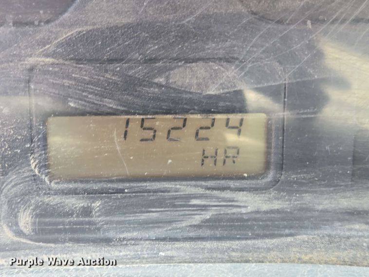 image for item EC4229 2006 International 4300 flatbed truck