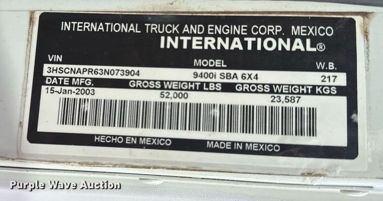 image for item EG5810 2003 International 9400i semi truck