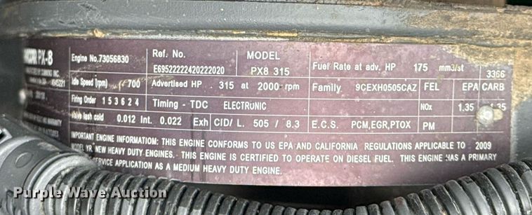 image for item EG5832 2010 Kenworth T370 truck cab and chassis