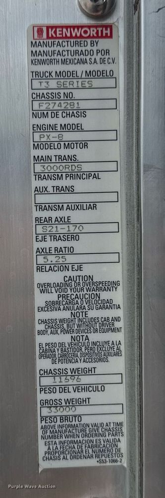 image for item EG5832 2010 Kenworth T370 truck cab and chassis