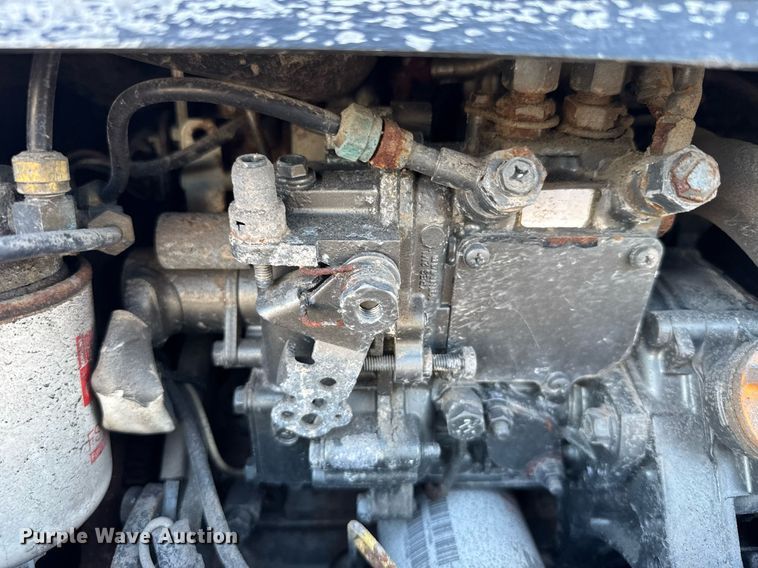 image for item EG6435 2019 Freightliner Cascadia semi truck